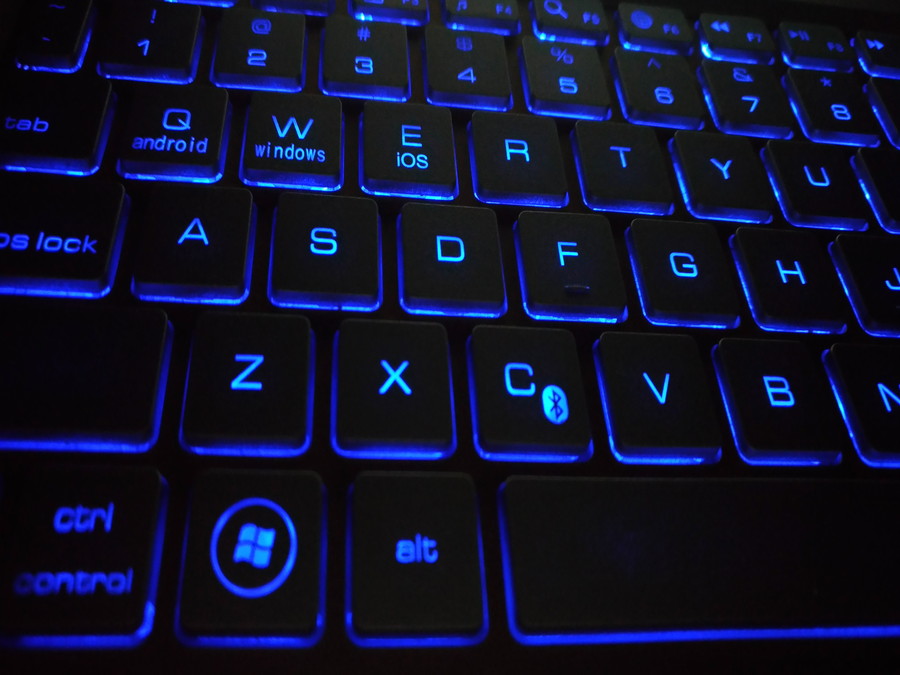 綺麗な光のキーボード